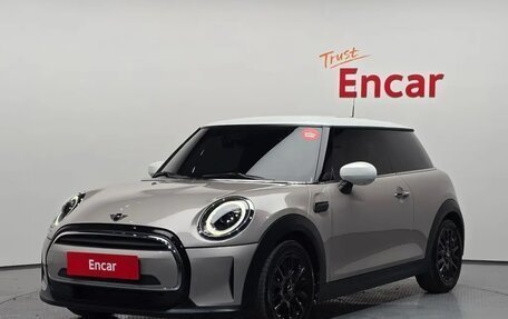 MINI Hatch, 2022 год, 1 927 000 рублей, 1 фотография