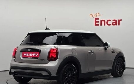 MINI Hatch, 2022 год, 1 927 000 рублей, 3 фотография