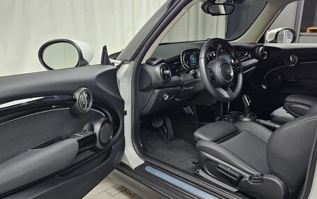 MINI Hatch, 2022 год, 2 083 000 рублей, 5 фотография