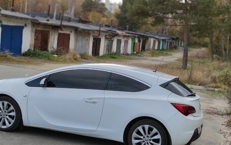 Opel Astra J, 2013 год, 730 000 рублей, 3 фотография