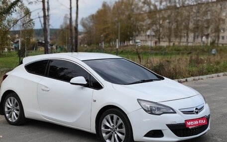 Opel Astra J, 2013 год, 730 000 рублей, 2 фотография