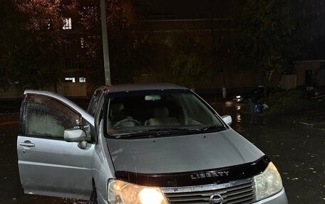 Nissan Liberty, 2002 год, 200 000 рублей, 1 фотография