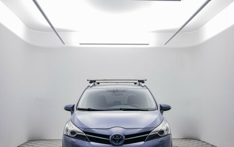 Toyota Verso I, 2013 год, 1 080 000 рублей, 2 фотография