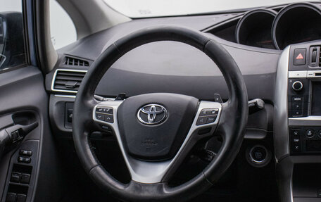 Toyota Verso I, 2013 год, 1 080 000 рублей, 15 фотография