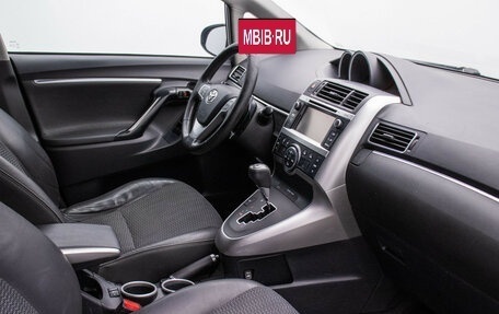 Toyota Verso I, 2013 год, 1 080 000 рублей, 9 фотография