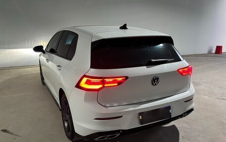 Volkswagen Golf VIII, 2023 год, 2 299 666 рублей, 4 фотография