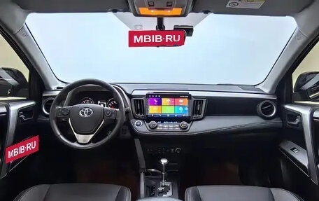 Toyota RAV4, 2017 год, 2 046 040 рублей, 11 фотография