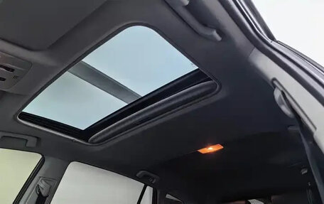 Toyota RAV4, 2017 год, 2 046 040 рублей, 27 фотография