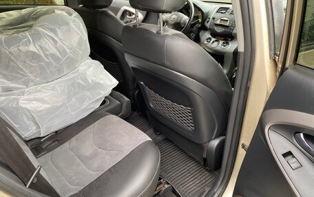 Toyota RAV4, 2006 год, 870 000 рублей, 13 фотография