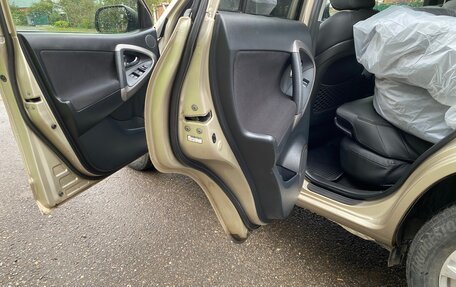 Toyota RAV4, 2006 год, 870 000 рублей, 17 фотография