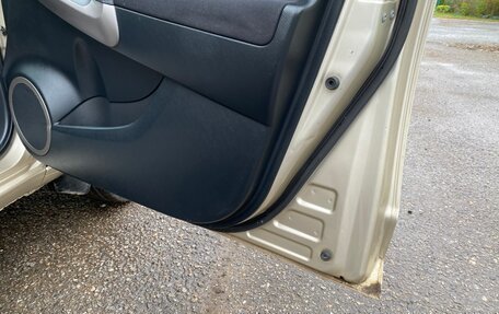 Toyota RAV4, 2006 год, 870 000 рублей, 15 фотография