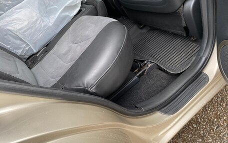 Toyota RAV4, 2006 год, 870 000 рублей, 14 фотография