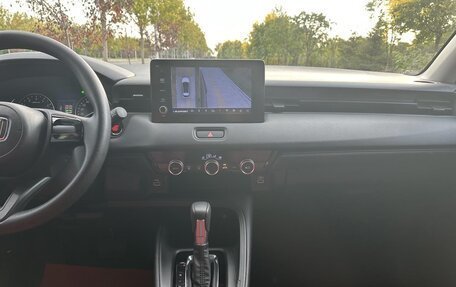 Honda Vezel, 2022 год, 1 420 000 рублей, 15 фотография