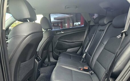 Hyundai Tucson III, 2019 год, 2 370 000 рублей, 10 фотография