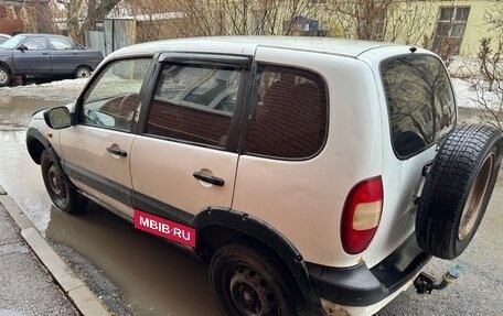 Chevrolet Niva I рестайлинг, 2003 год, 200 000 рублей, 4 фотография
