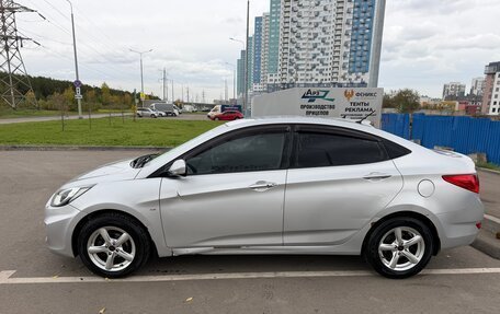 Hyundai Solaris II рестайлинг, 2011 год, 750 000 рублей, 2 фотография