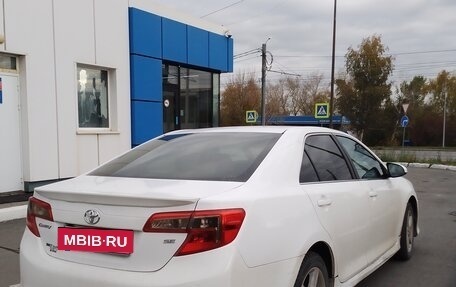 Toyota Camry, 2012 год, 750 000 рублей, 4 фотография