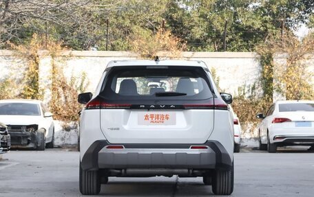 Toyota RAV4, 2026 год, 4 400 000 рублей, 5 фотография