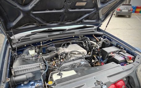 Toyota Hilux Surf IV, 2003 год, 3 433 333 рублей, 3 фотография