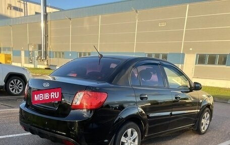KIA Rio II, 2010 год, 650 000 рублей, 5 фотография