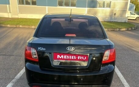 KIA Rio II, 2010 год, 650 000 рублей, 6 фотография