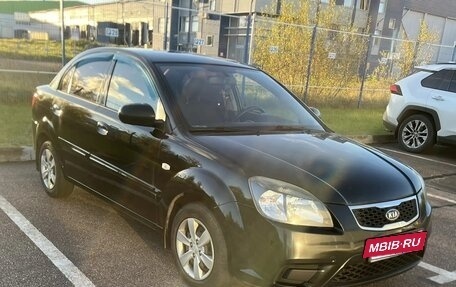 KIA Rio II, 2010 год, 650 000 рублей, 3 фотография