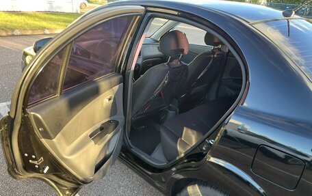 KIA Rio II, 2010 год, 650 000 рублей, 11 фотография