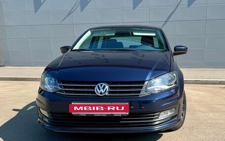 Volkswagen Polo VI (EU Market), 2016 год, 880 000 рублей, 2 фотография