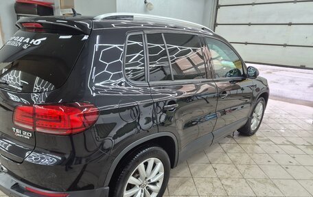 Volkswagen Tiguan I, 2016 год, 1 600 000 рублей, 8 фотография