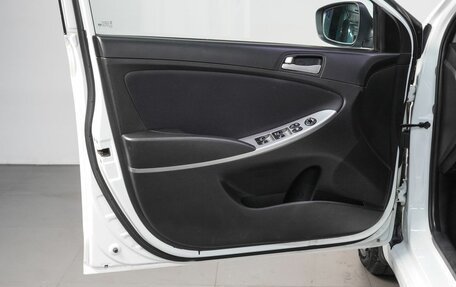 Hyundai Solaris II рестайлинг, 2016 год, 1 170 000 рублей, 12 фотография