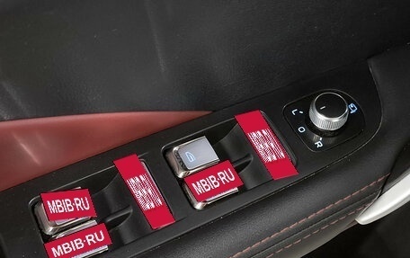 Geely Coolray I, 2022 год, 1 299 000 рублей, 9 фотография