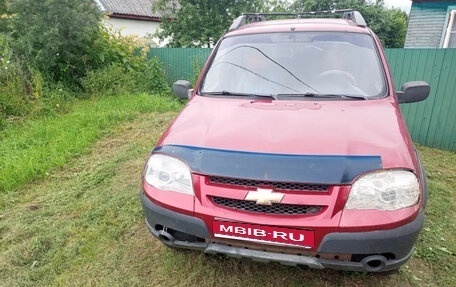 Chevrolet Niva I рестайлинг, 2010 год, 250 000 рублей, 1 фотография