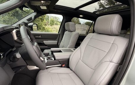 Toyota Sequoia, 2026 год, 147 005 рублей, 4 фотография