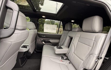 Toyota Sequoia, 2026 год, 147 005 рублей, 18 фотография
