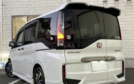Honda Stepwgn IV, 2017 год, 1 470 000 рублей, 4 фотография