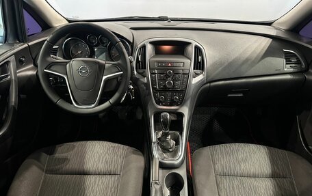 Opel Astra J, 2013 год, 717 000 рублей, 13 фотография