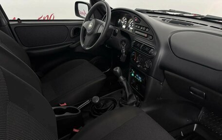 Chevrolet Niva I рестайлинг, 2018 год, 785 000 рублей, 12 фотография