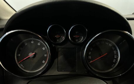 Opel Astra J, 2013 год, 717 000 рублей, 20 фотография