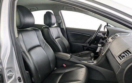 Toyota Avensis III рестайлинг, 2011 год, 1 100 000 рублей, 21 фотография