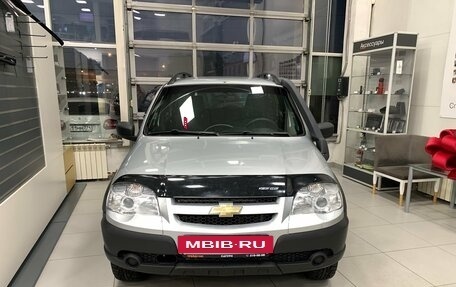 Chevrolet Niva I рестайлинг, 2018 год, 660 000 рублей, 2 фотография