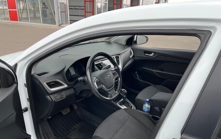 Hyundai Solaris II рестайлинг, 2019 год, 1 500 000 рублей, 21 фотография