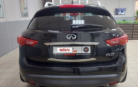 Infiniti FX II, 2013 год, 2 150 000 рублей, 4 фотография