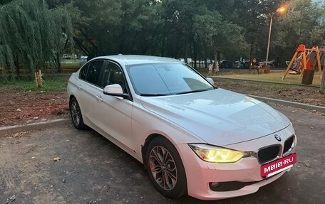 BMW 3 серия, 2013 год, 1 500 000 рублей, 2 фотография