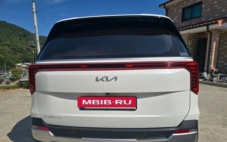 KIA Carnival, 2024 год, 5 699 993 рублей, 4 фотография