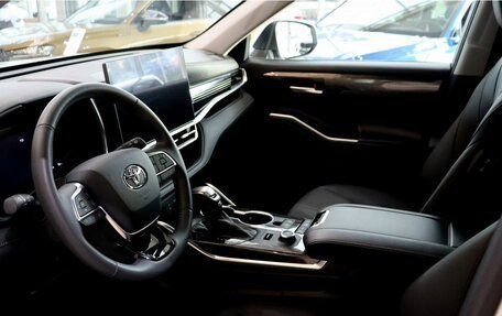 Toyota Highlander, 2026 год, 6 150 000 рублей, 8 фотография