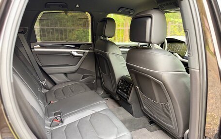 Volkswagen Touareg III, 2019 год, 4 650 000 рублей, 9 фотография