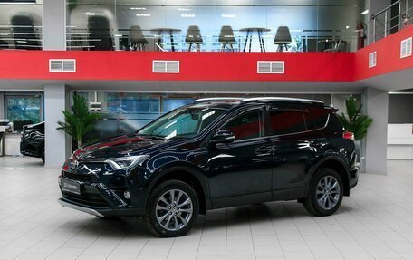 Toyota RAV4, 2019 год, 2 450 000 рублей, 1 фотография