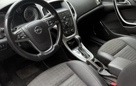 Opel Astra J, 2012 год, 900 000 рублей, 2 фотография