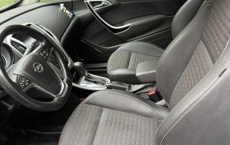 Opel Astra J, 2012 год, 900 000 рублей, 7 фотография