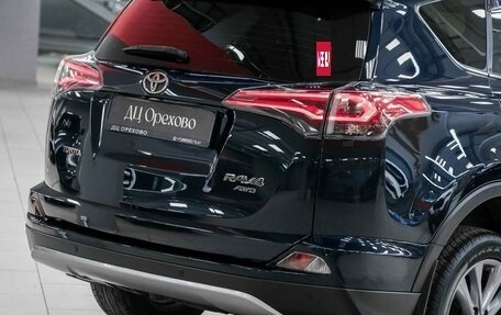 Toyota RAV4, 2019 год, 2 450 000 рублей, 13 фотография